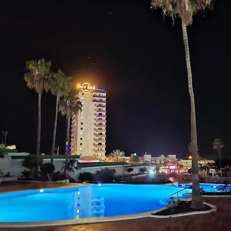 Διαμέρισμα Charming Paradise With Parking